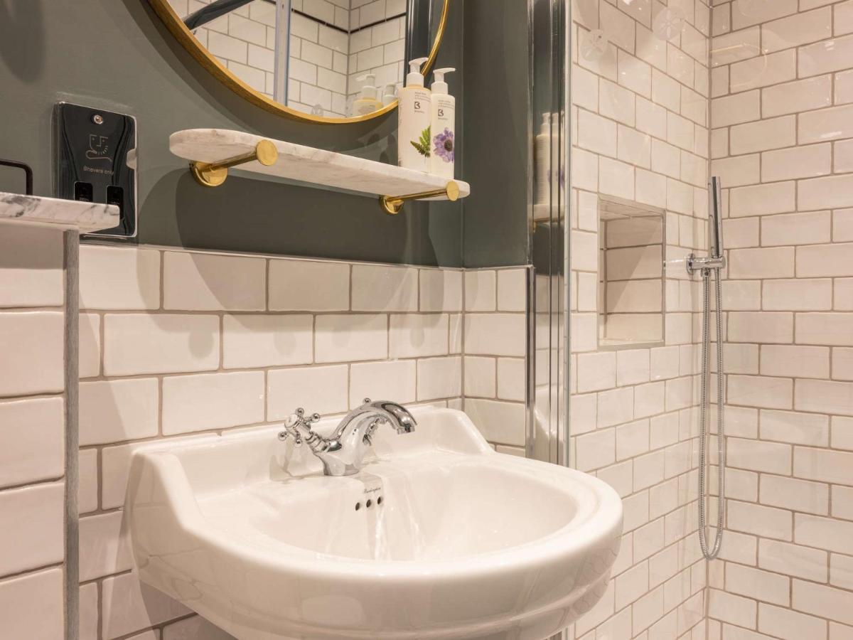 Hotel Spread Eagle Londyn Zewnętrze zdjęcie
