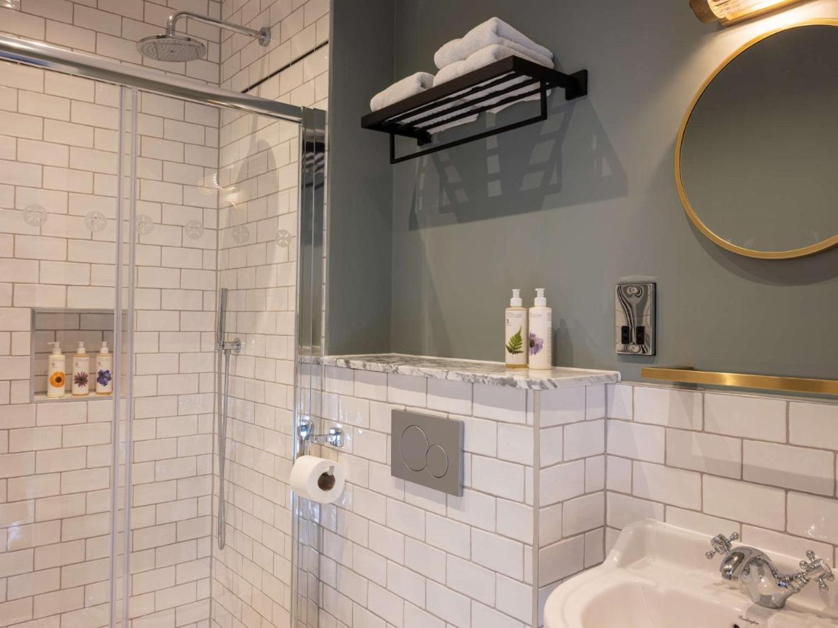 Hotel Spread Eagle Londyn Zewnętrze zdjęcie
